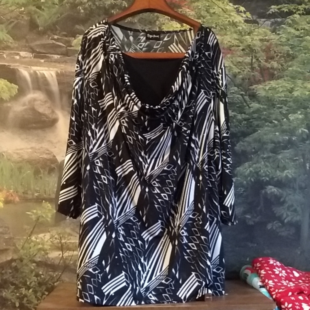 Maggie Barnes 5x Drape Neck Tunic